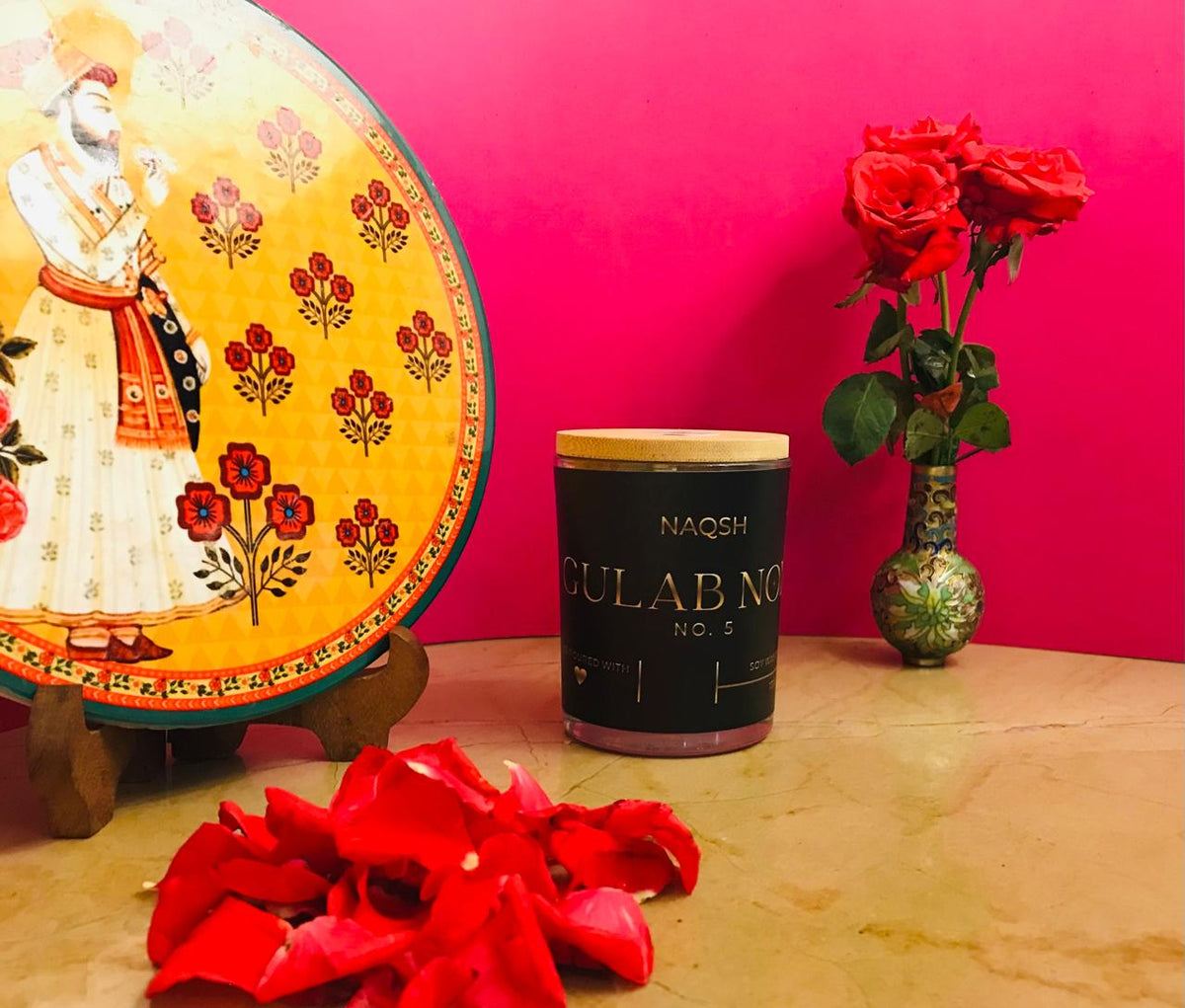 GULAB NOIR — SIGNATURE CANDLE 150G