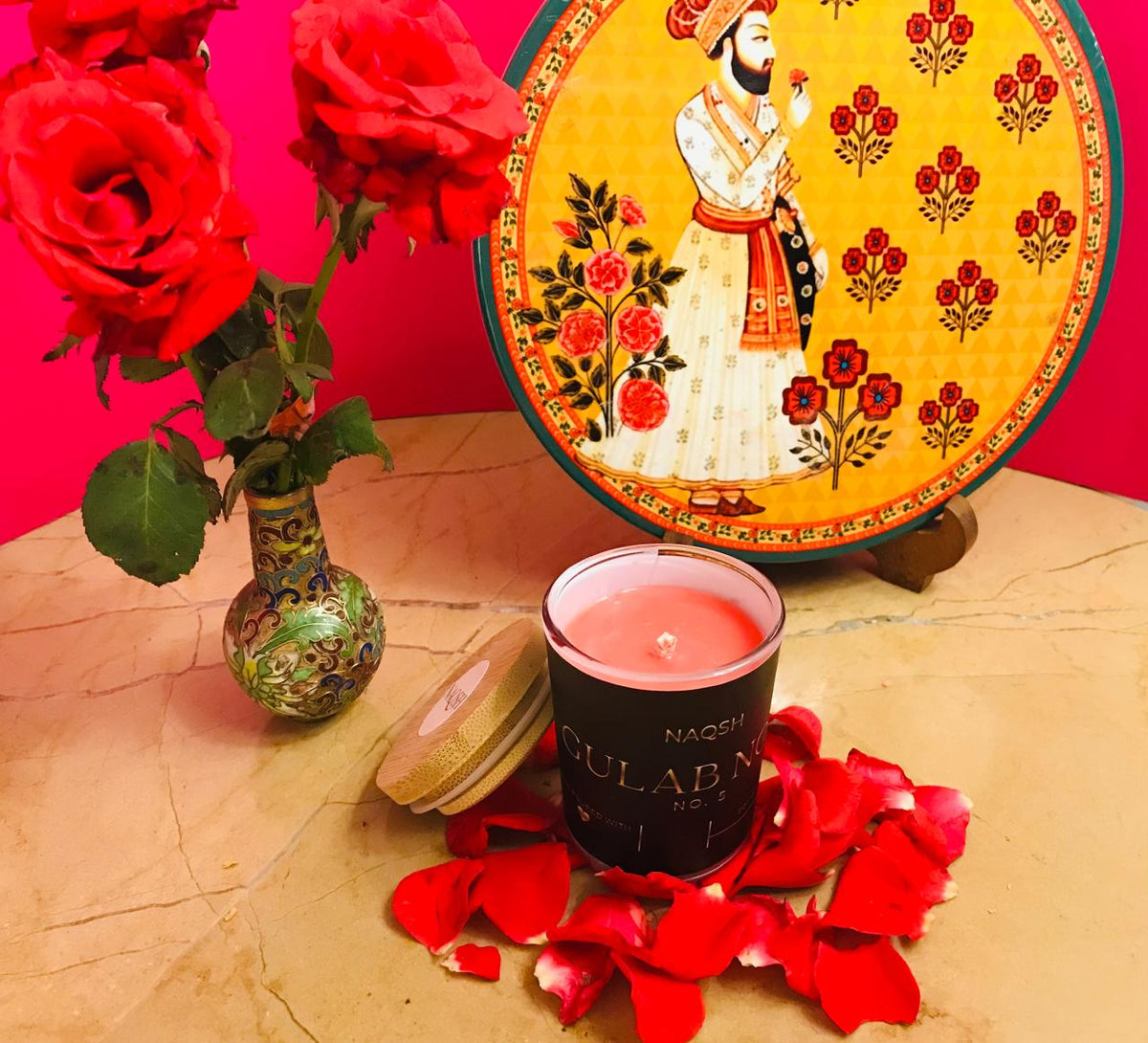 GULAB NOIR — DISCOVERY CANDLE 70G